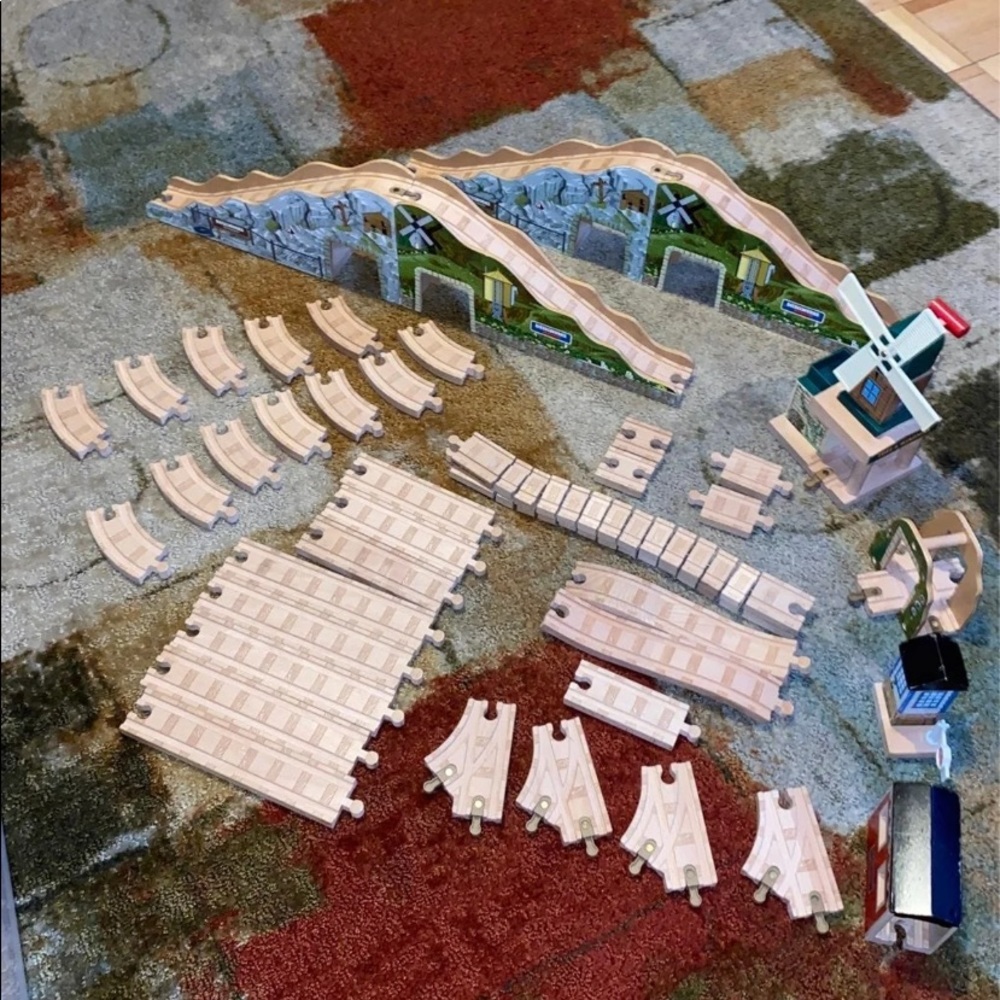 Thomas the train tracks